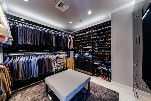 2525 N Pearl St Unit 1704, Dallas, TX 75201 - view of walk in closet