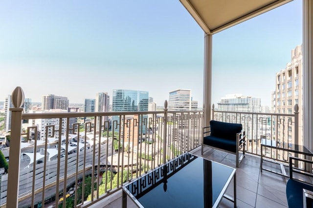2525 N Pearl St Unit 1704, Dallas, TX 75201 - balcony featuring a city view