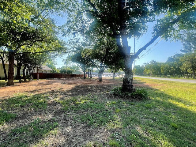 831 Elm St, Graham, TX 76450