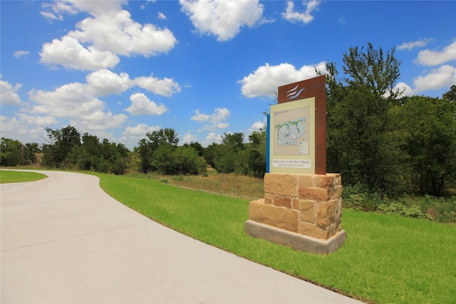 736 Hidden Feather Dr, Lavon, TX 75166 - view of property's community with a yard