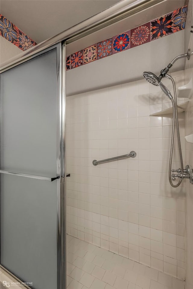 3820 Fairfield Ave Unit 113, Shreveport, LA 71104 - bathroom featuring a shower stall