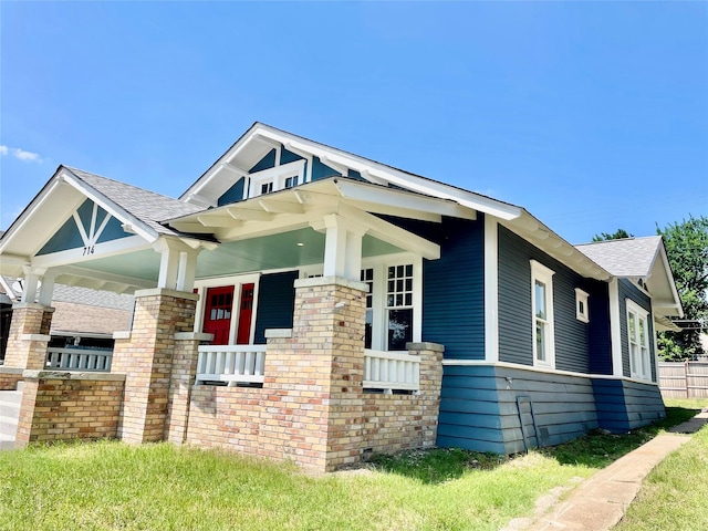 714 Beacon, Dallas, TX 75214 - view of front of property with covered porch and roof with shingles