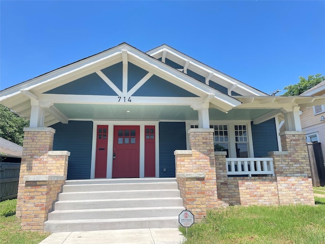 714 Beacon, Dallas, TX 75214 - craftsman house featuring covered porch