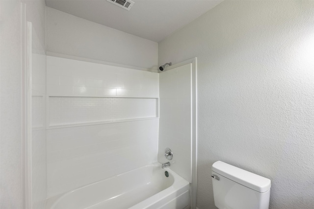 103 Ivy St, Kerens, TX 75144 - bathroom featuring toilet and bathing tub / shower combination