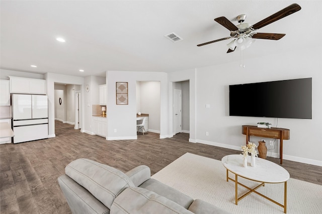 15532 Balham Pass, Fort Worth, TX 76247 - living room with a ceiling fan, wood finished floors, recessed lighting, and baseboards