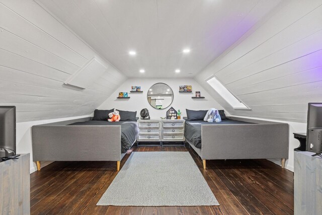 313 Chicken St, Weston, TX 75009 - living area featuring wood-type flooring, a skylight, lofted ceiling, and recessed lighting