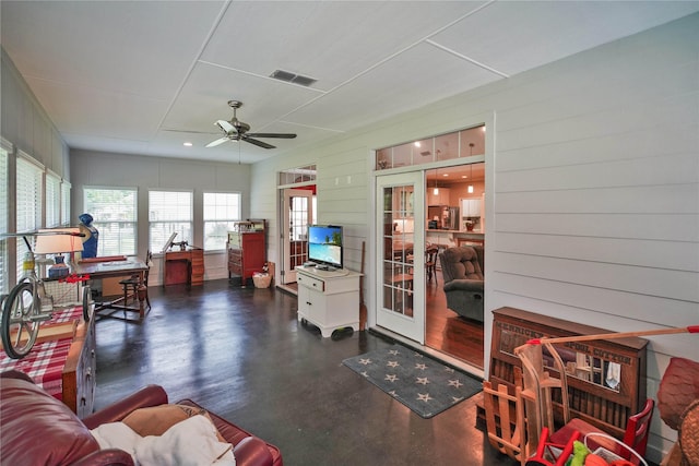 622 Green Meadow Trl, Holly Lake Ranch, TX 75765 - view of sunroom