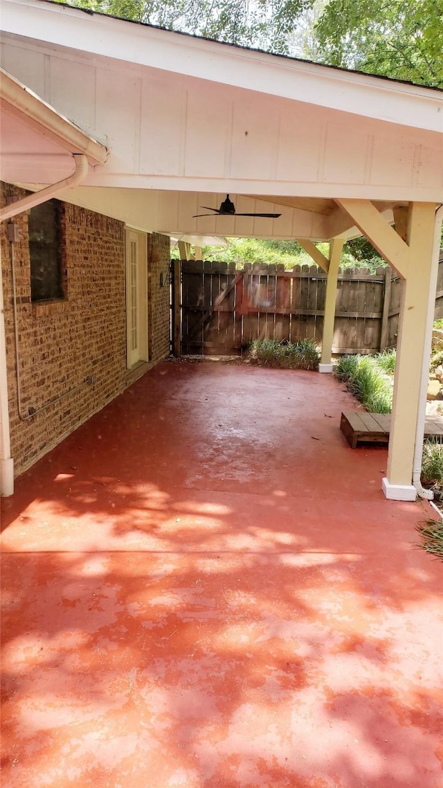 401 S Timberlane, Lone Star, TX 75638 - view of patio