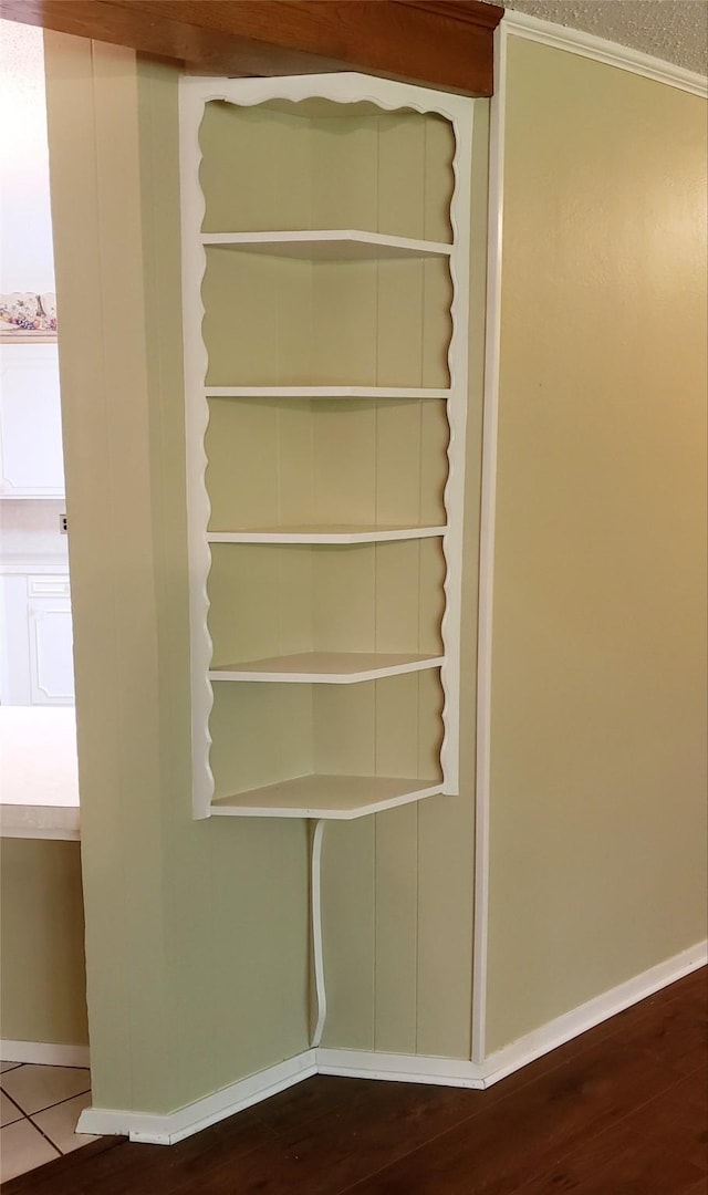 401 S Timberlane, Lone Star, TX 75638 - view of closet
