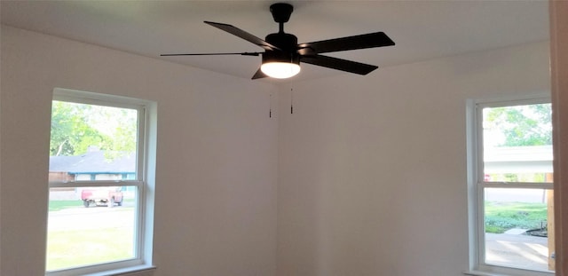 412 Ellis St, Allen, TX 75002 - detailed view of ceiling fan