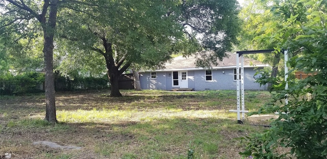 412 Ellis St, Allen, TX 75002 - view of yard featuring entry steps