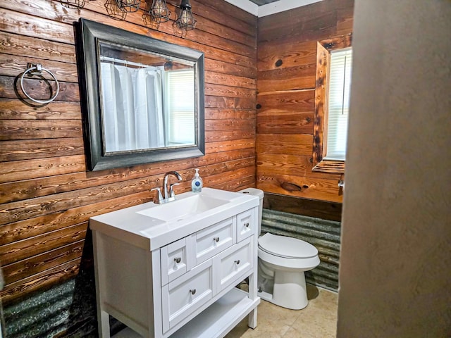 1155 Clay St, Canton, TX 75103 - bathroom with toilet, vanity, and tile patterned flooring