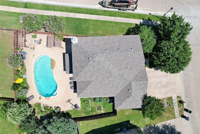 115 Roundup Rd, Waxahachie, TX 75165 - drone / aerial view of a pool