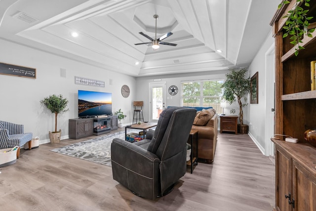 475 Maywood, Woodway, TX 76712 - living area with a tray ceiling, ceiling fan, wood finished floors, baseboards, and recessed lighting