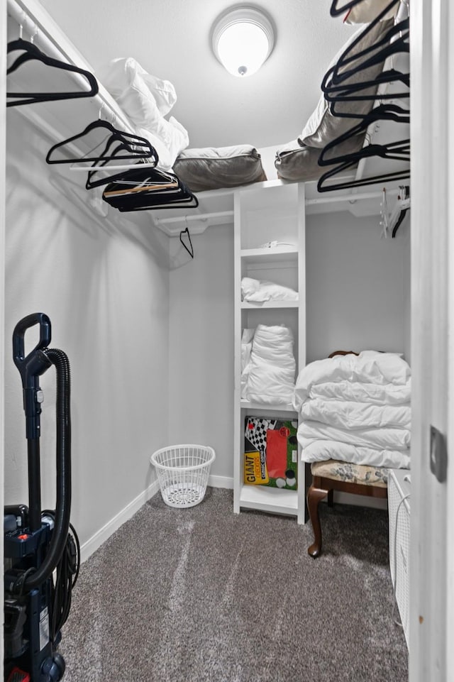 475 Maywood, Woodway, TX 76712 - walk in closet with carpet