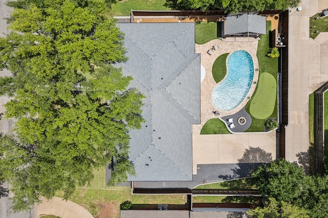 4162 Allencrest Ln, Dallas, TX 75244 - aerial view of a pool