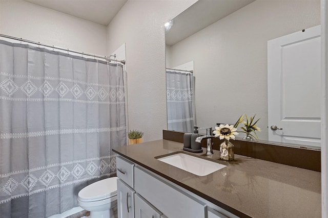 11413 Leeson St, Fort Worth, TX 76052 - full bath featuring vanity, toilet, and a shower with curtain