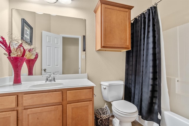 408 Castle St, Desoto, TX 75115 - bathroom with vanity, toilet, and shower / tub combo