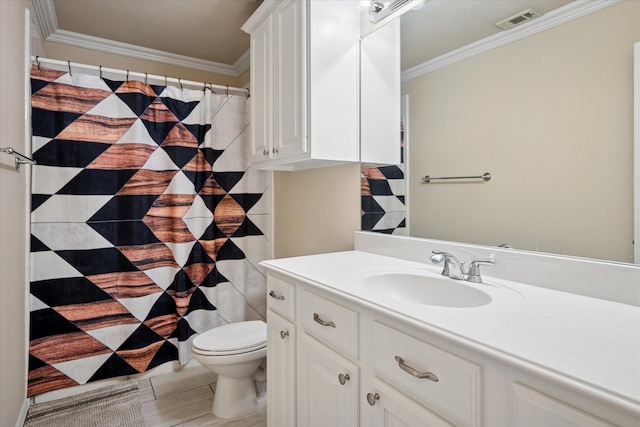 104 Trinity Ct, Coppell, TX 75019 - full bath with vanity, toilet, crown molding, and curtained shower