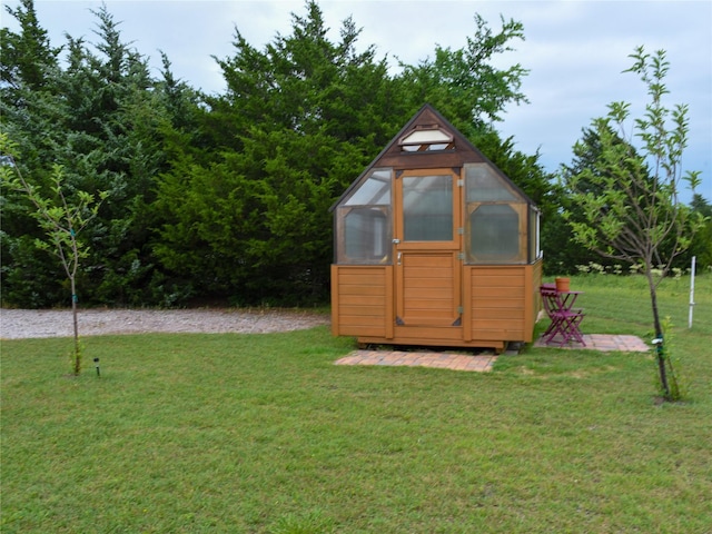 2226 Bethany Rd, Sherman, TX 75090 - view of greenhouse featuring a lawn