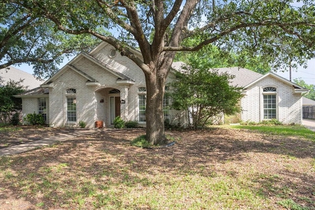 9505 Lost Trails Dr, Waco, TX 76712 - view of front of property featuring brick siding