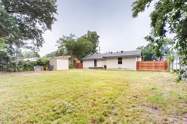 9726 Cushing Dr, Dallas, TX 75217 - view of back of house