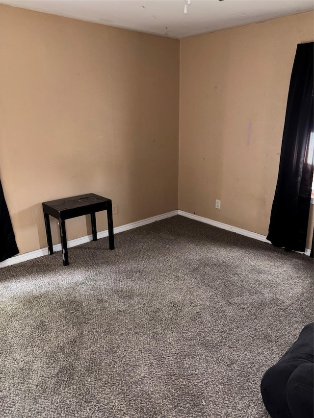 105 Philview St, Borger, TX 79007 - empty room featuring carpet flooring and baseboards