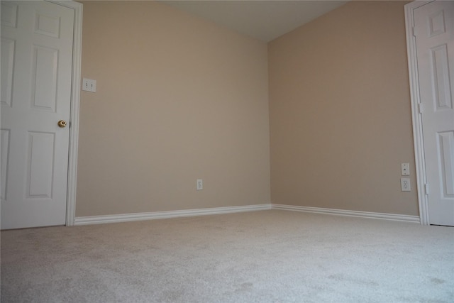 8300 Charleston St, Irving, TX 75063 - unfurnished room featuring carpet, baseboards, and lofted ceiling