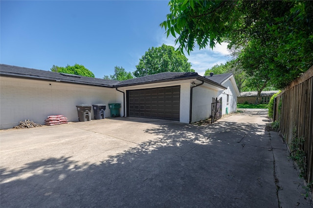 4458 Cardiff Ave, Fort Worth, TX 76133 - garage featuring driveway