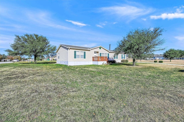 115 Candlewood Cir, Gainesville, TX 76240 - manufactured / mobile home with a front lawn