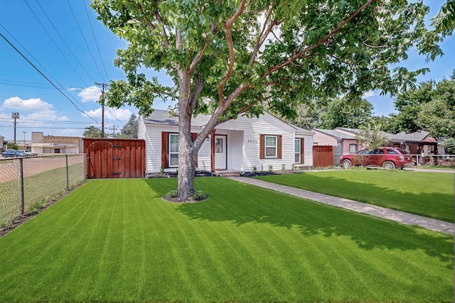 3039 Dutton Dr, Dallas, TX 75211 - view of front of home