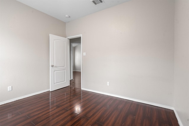 648 Tabasco Trl, Arlington, TX 76002 - empty room featuring dark wood-style flooring and baseboards