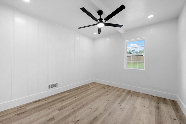 4100 N 30th St, Waco, TX 76708 - unfurnished room featuring light wood-style flooring, a ceiling fan, recessed lighting, and baseboards