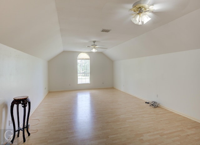5345 Vermilion Pl, Keithville, LA 71047 - bonus room featuring a ceiling fan, light wood finished floors, and vaulted ceiling