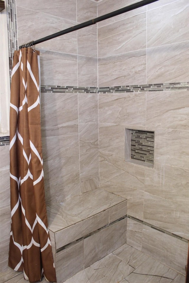 612 Ranier Cir, Garland, TX 75041 - bathroom featuring tiled shower