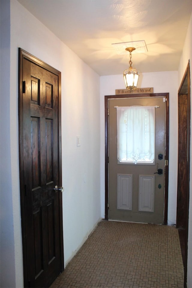 612 Ranier Cir, Garland, TX 75041 - view of foyer entrance