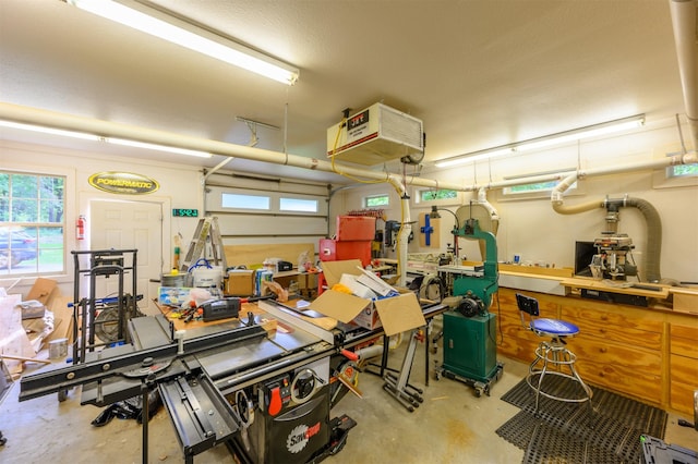 17889 County Road 134, Flint, TX 75762 - garage featuring a heating unit