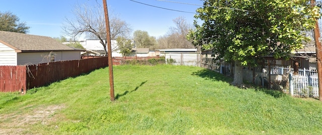 4817 Heyworth Ave, Dallas, TX 75211