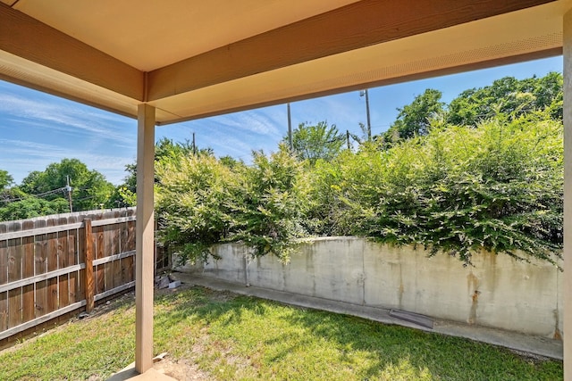 2901 18th St, Fort Worth, TX 76106 - view of yard