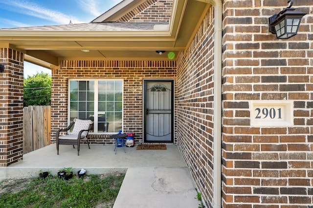 2901 18th St, Fort Worth, TX 76106 - view of exterior entry featuring brick siding