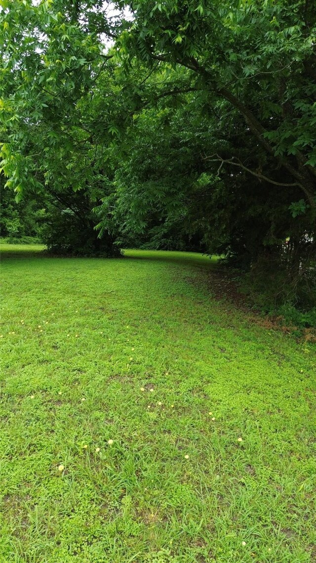 501 E 5th St, Bonham, TX 75418