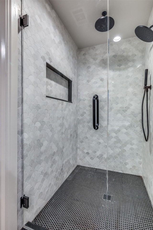 4017 Piedmont Rd, Fort Worth, TX 76116 - bathroom featuring a stall shower