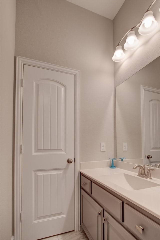 12990 Twelve Oaks Ave, Frisco, TX 75035 - bathroom with vanity
