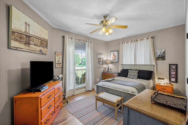 552 Heritage Ct, Canton, TX 75103 - bedroom featuring light wood-type flooring, crown molding, and a ceiling fan