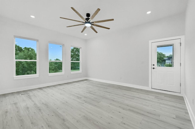 320 Bentwood Dr, Pottsboro, TX 75076 - empty room featuring ceiling fan, light wood finished floors, recessed lighting, and baseboards
