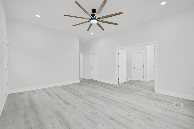 320 Bentwood Dr, Pottsboro, TX 75076 - spare room featuring a ceiling fan, light wood finished floors, recessed lighting, and baseboards
