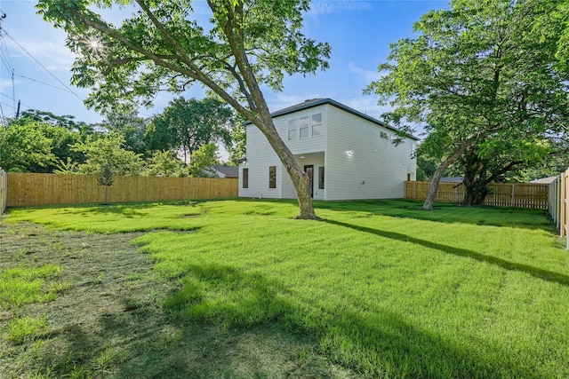 2820 Barnes Bridge Rd, Dallas, TX 75228 - view of yard