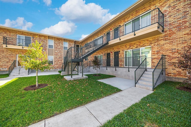11218 Park Central Pl Unit B, Dallas, TX 75230 - view of building exterior with stairway