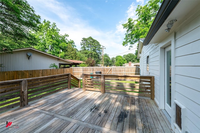 9472 Ranch Ln, Shreveport, LA 71106 - wooden terrace with a fenced backyard
