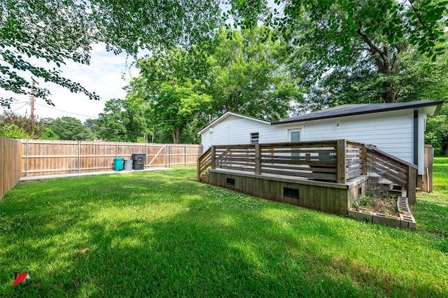 9472 Ranch Ln, Shreveport, LA 71106 - view of yard featuring a deck